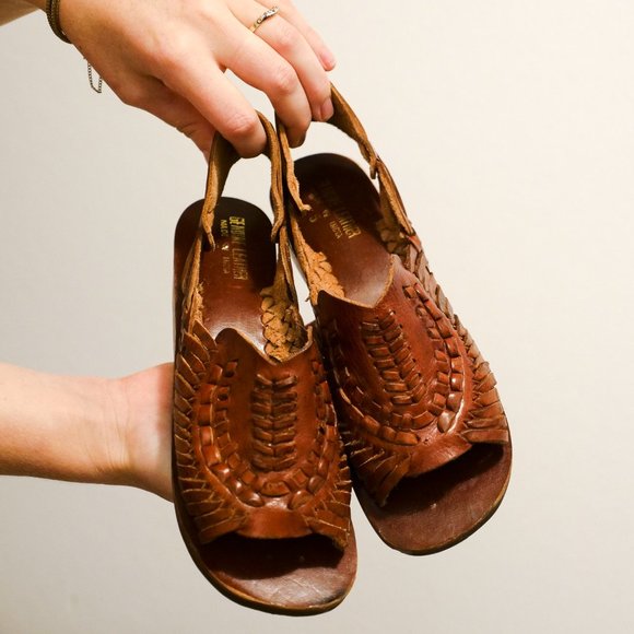 Minimalist Vintage Huarache Leather Woven Shoes - Picture 2 of 5